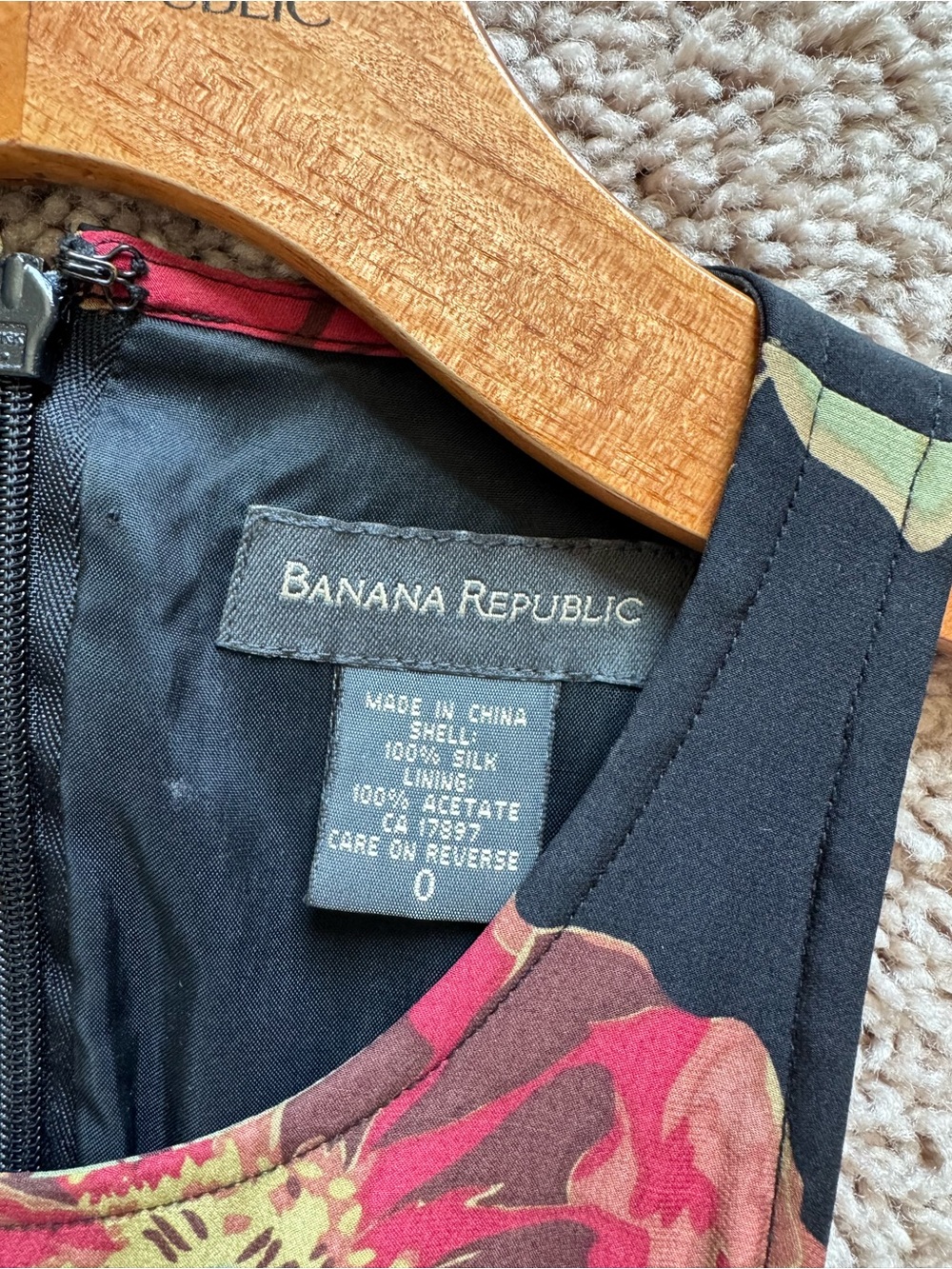 Banana Republic VINTAGE (1998) Silk A-Line dress - Picture 2 of 5
